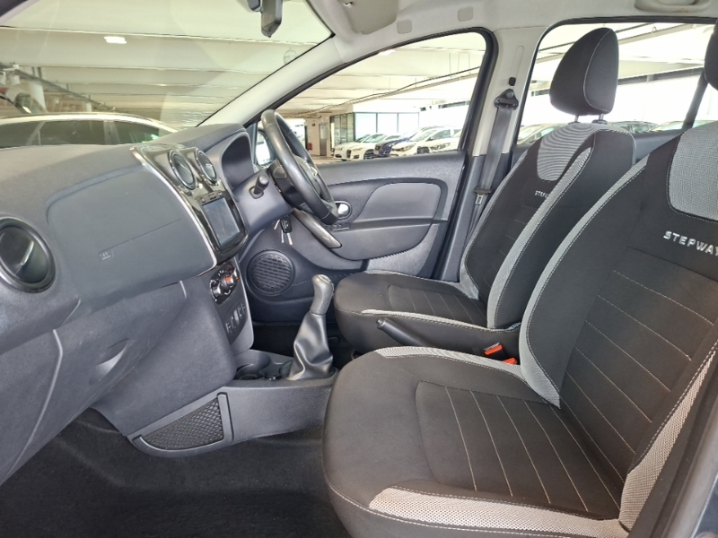 Dacia Sandero Stepway 1.5 Dci Laureate Grey #5