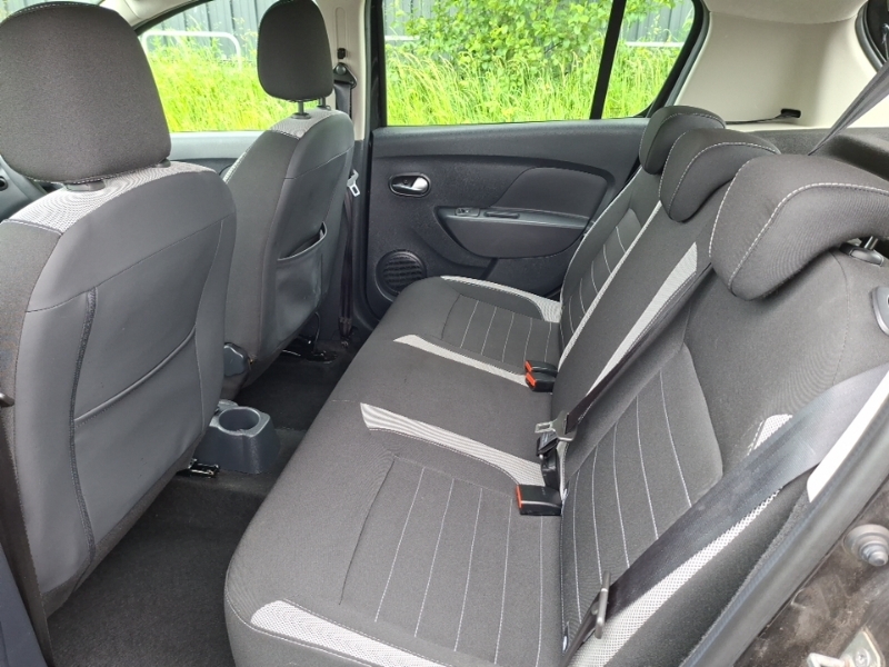 Dacia Sandero Stepway 0.9 Tce Comfort Black #5