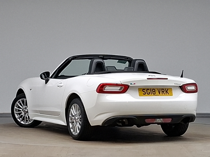 Fiat 124 Spider 1.4 Multiair Classica White #2