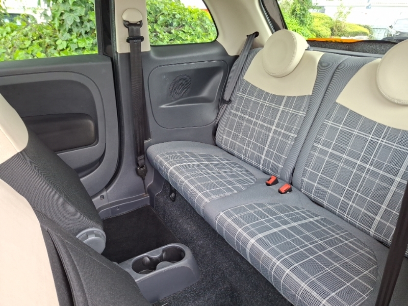 Fiat 500 1.2 Lounge Black #6