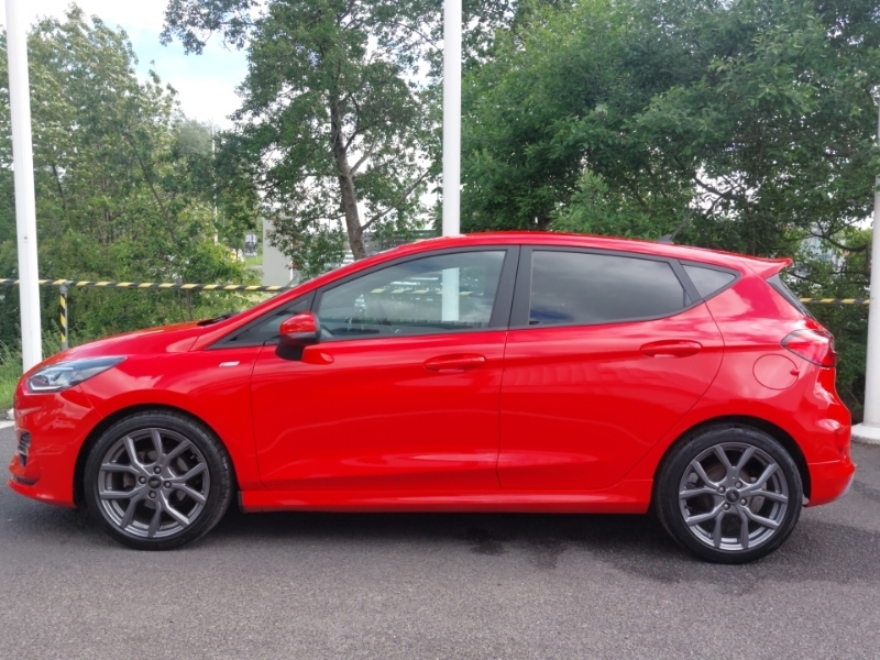 Ford Fiesta 1.0 Ecoboost Hybrid Mhev 125 St-line Red #4