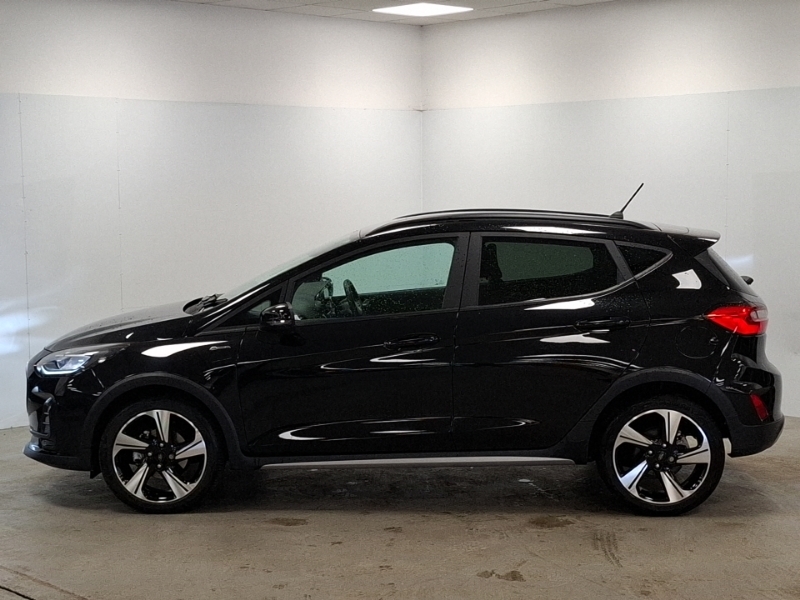 Ford Fiesta 1.0 Ecoboost Hybrid Mhev 125 Active EG23OJD Black #4