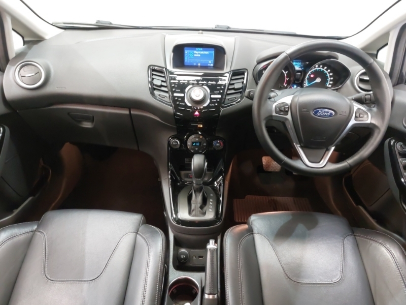 Ford Fiesta 1.0 Ecoboost Titanium X Powershift VK57VVV Black #3