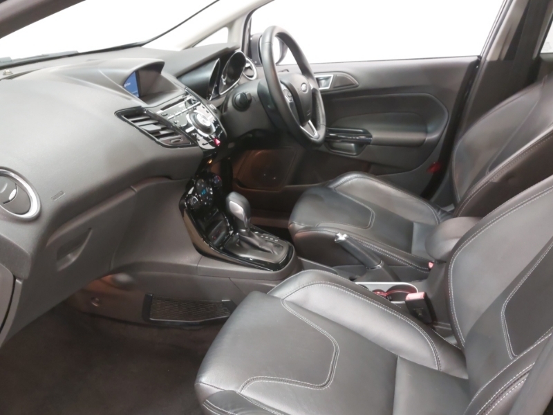Ford Fiesta 1.0 Ecoboost Titanium X Powershift VK57VVV Black #5