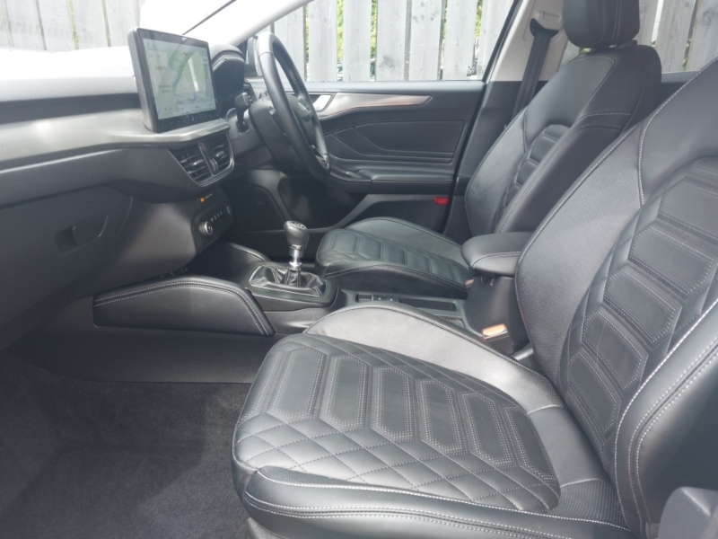 Ford Focus 1.0 Ecoboost Titanium Vignale Silver #5