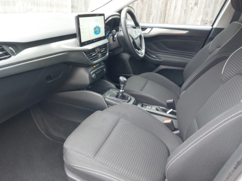 Ford Focus 1.0 Ecoboost Titanium White #5