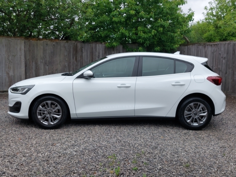 Ford Focus 1.0 Ecoboost Titanium White #4