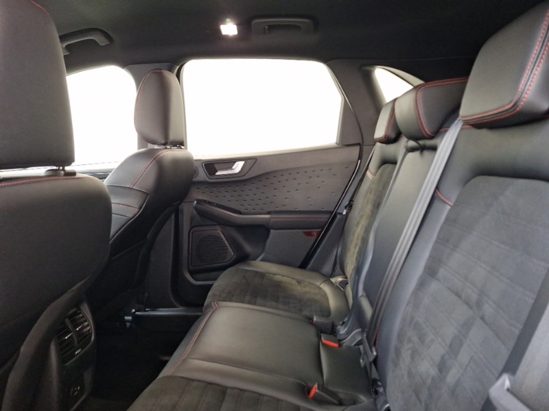 Ford Kuga 1.5 Ecoboost 150 St-line Edition YA21EBO White #6