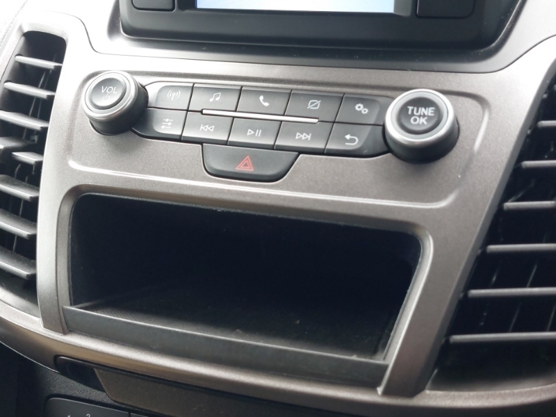 Ford Transit Connect Transit Connect 240 Limited Tdci White #10