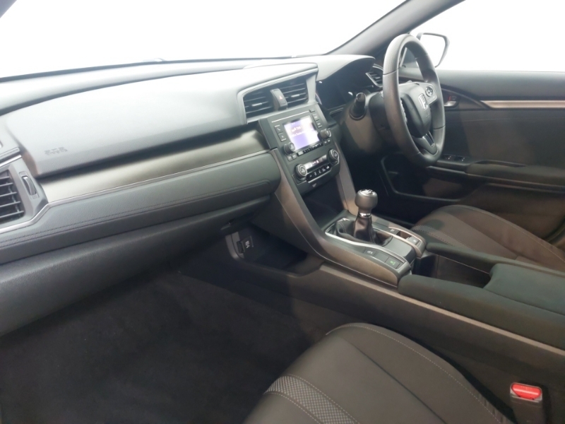 Honda Civic 1.0 Vtec Turbo 126 Se White #5