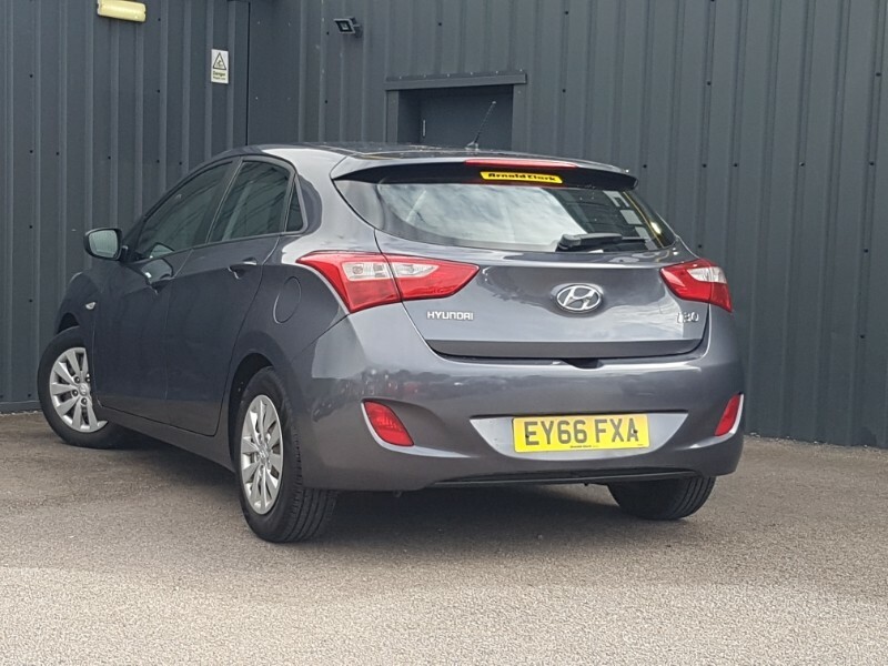 Hyundai I30 1.4 Blue Drive S Grey #2