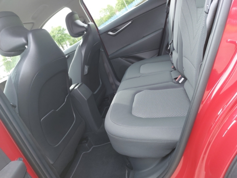 Kia Niro 1.6 Gdi 127 Hybrid 2 Nav Dct Red #6