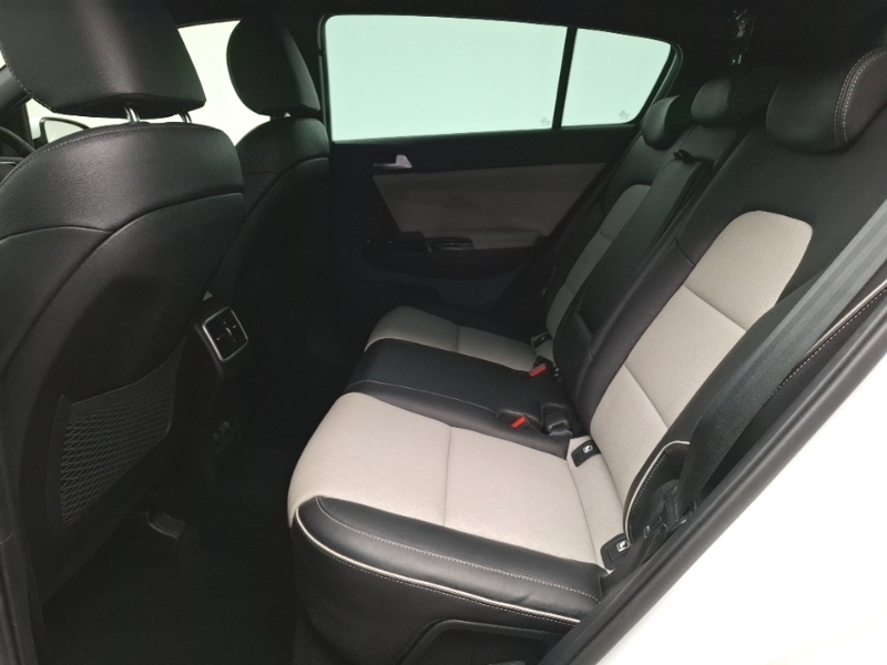 Kia Sportage 1.6T Gdi Isg Gt-line White #6