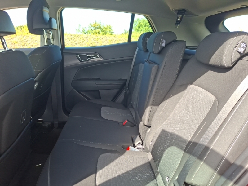 Kia Sportage 1.6T Gdi Hev Pure SB26WBG Red #6