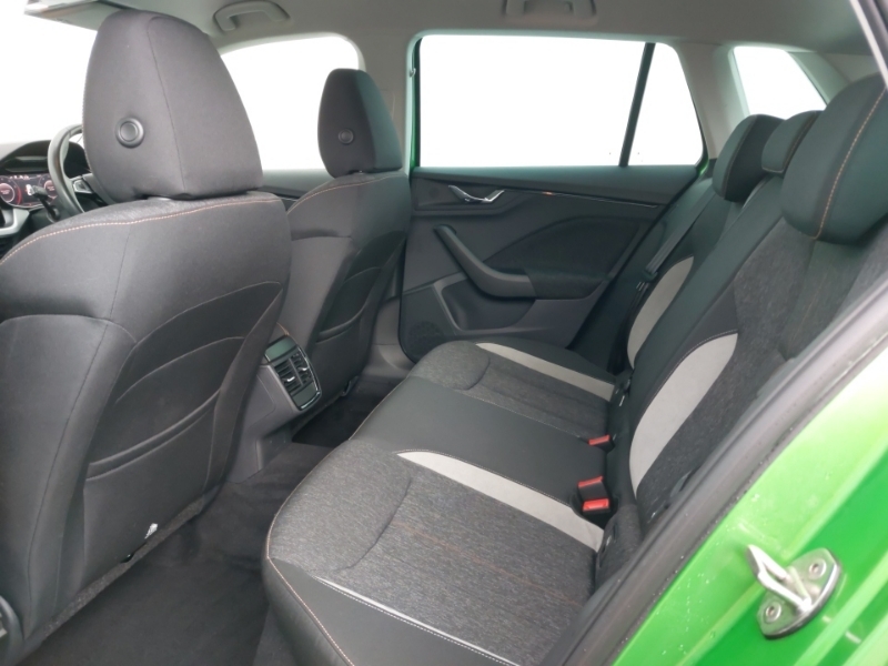 Skoda Kamiq 1.0 Tsi Se L KY20LRJ Green #6