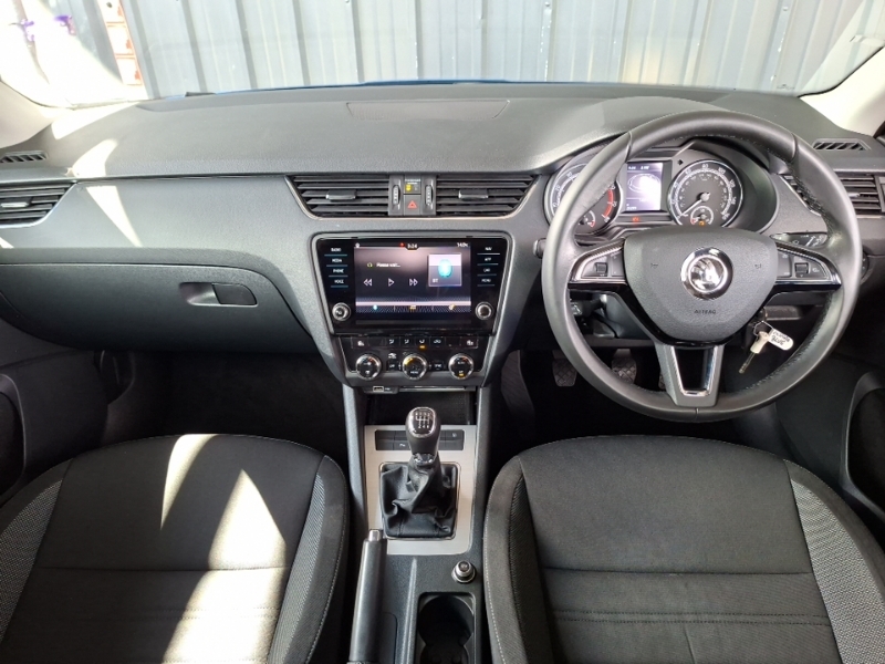 Skoda Octavia 1.0 Tsi Se Technology Blue #3