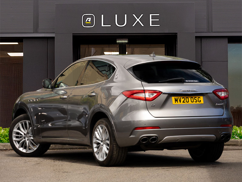 Maserati Levante V6 Granlusso Grey #2
