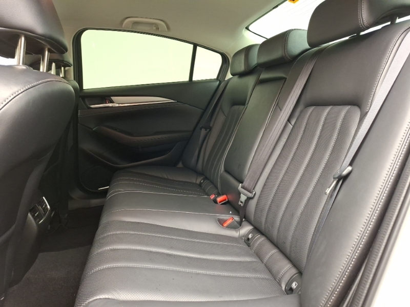 Mazda 6 2.0 Sport Nav White #6