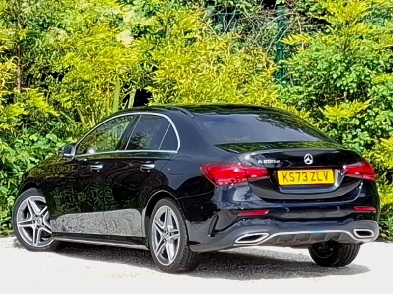 Mercedes-Benz A Class A200d Amg Line Executive Black #2