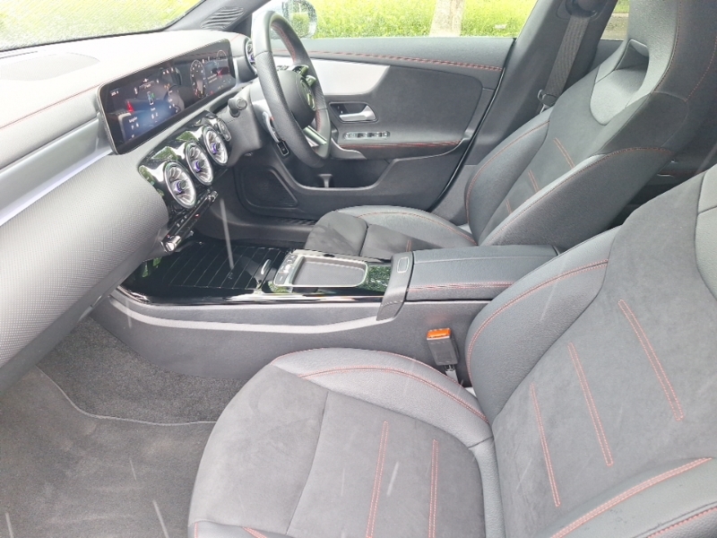 Mercedes-Benz CLA Class Cla 180 Amg Line Executive Tip Silver #5