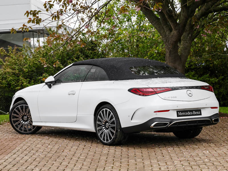 Mercedes-Benz CLE Class Cle 200 Amg Line Premium Plus 9G-tronic White #2