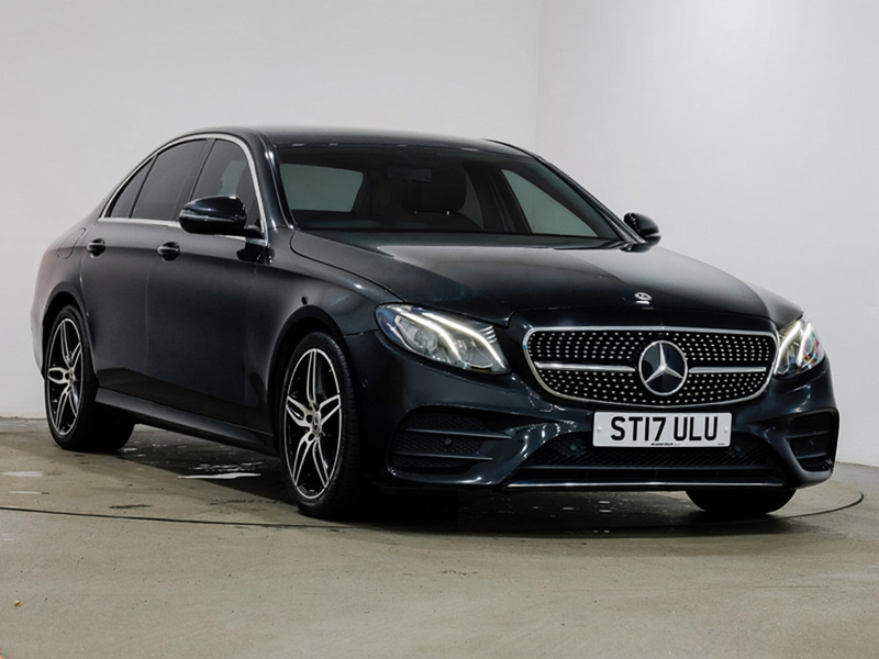Mercedes-Benz E Class E220d Amg Line 9G-tronic Black