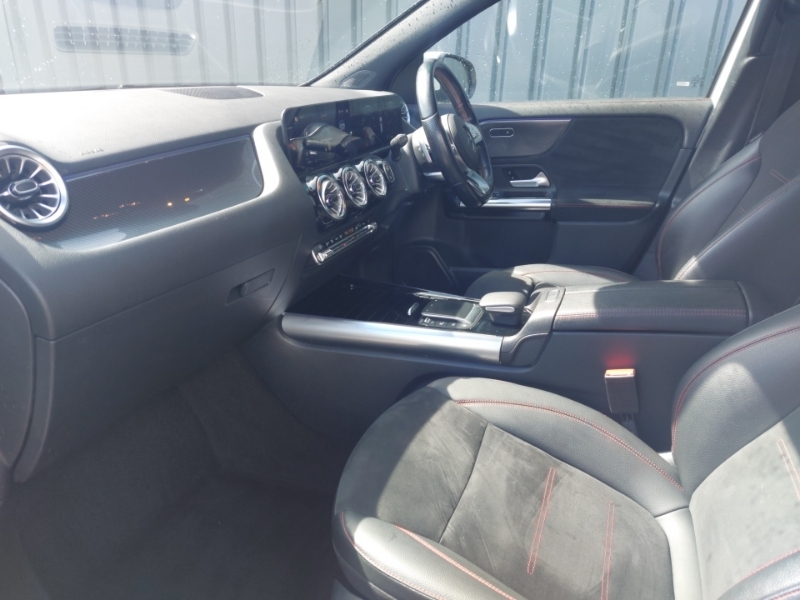 Mercedes-Benz GLA Class Gla 180 Amg Line Premium AO71OTB White #5