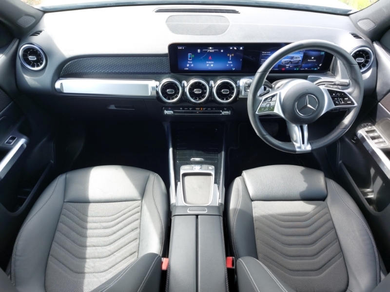 Mercedes-Benz GLB Class Glb 200 Sport Executive 7G-tronic KN25SVF Silver #3