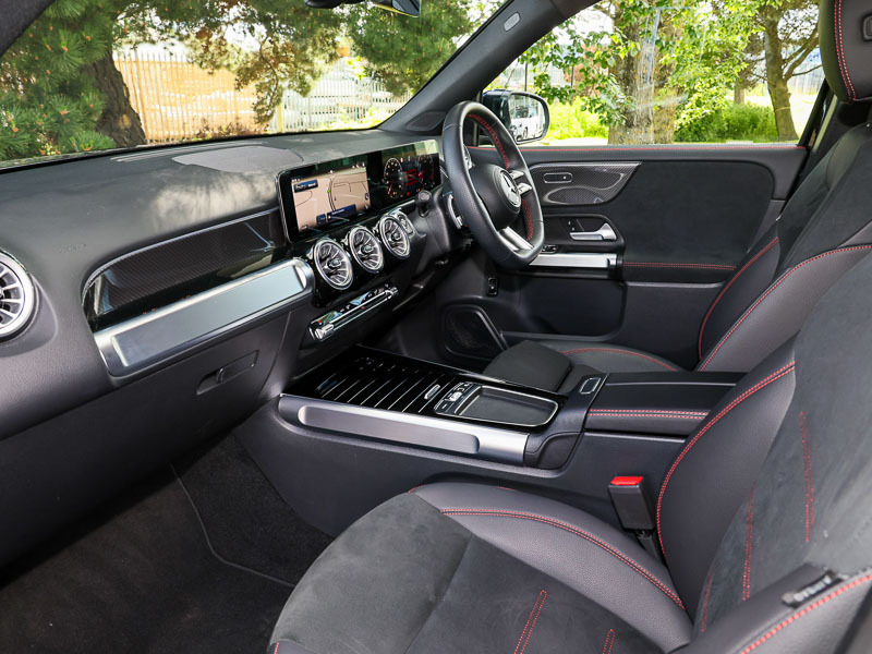 Mercedes-Benz GLB Class Glb 200 Amg Line Executive 7G-tronic Black #5