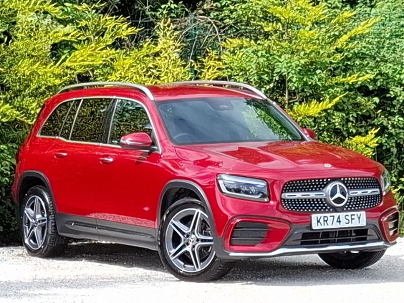 Mercedes-Benz GLB Class Glb 200 Amg Line Premium 7G-tronic Red