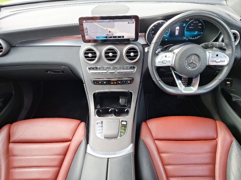 Mercedes-Benz GLC Class Glc 220D 4Matic Amg Line Premium Pls 9G-tronic SR22HJE White #3