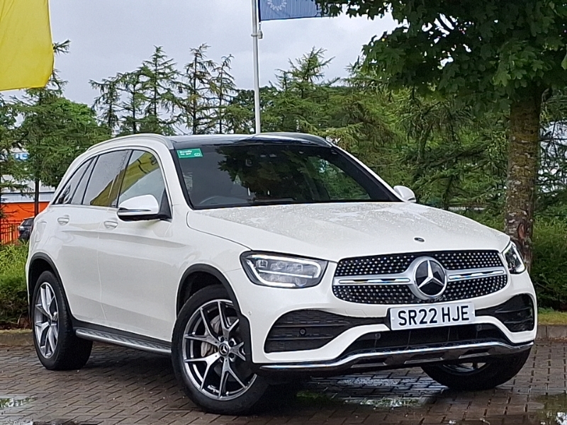 Mercedes-Benz GLC Class Glc 220D 4Matic Amg Line Premium Pls 9G-tronic White