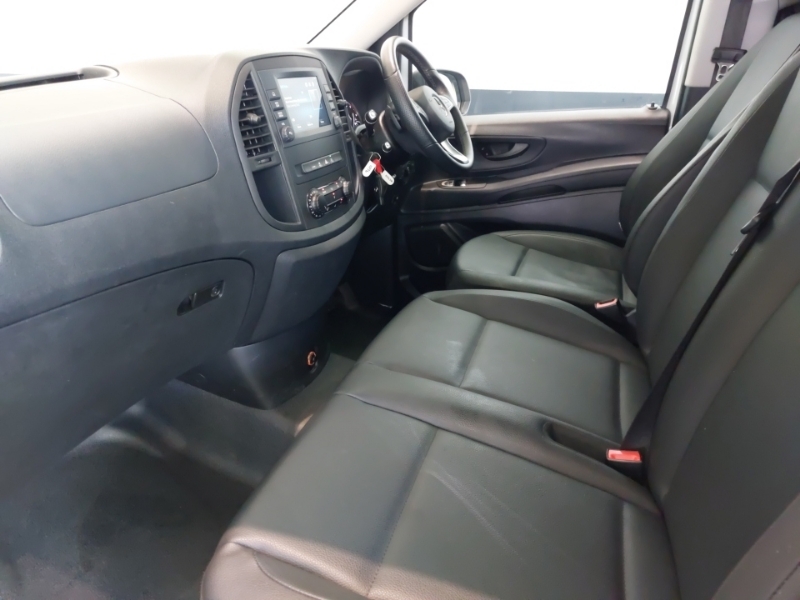 Mercedes-Benz Vito 114 Cdi Pro 9-Seater 9G-tronic KN24XWS White #5