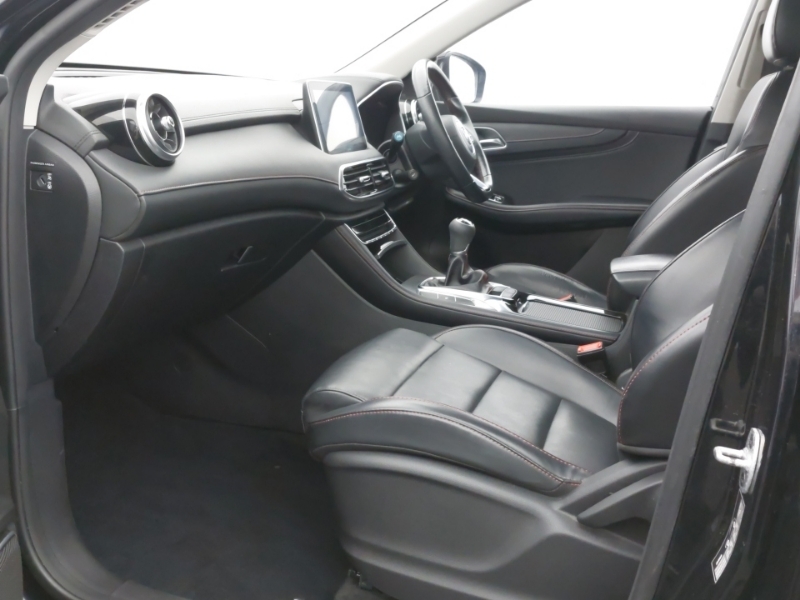 MG HS 1.5 T-gdi Excite WK23RVL Black #5