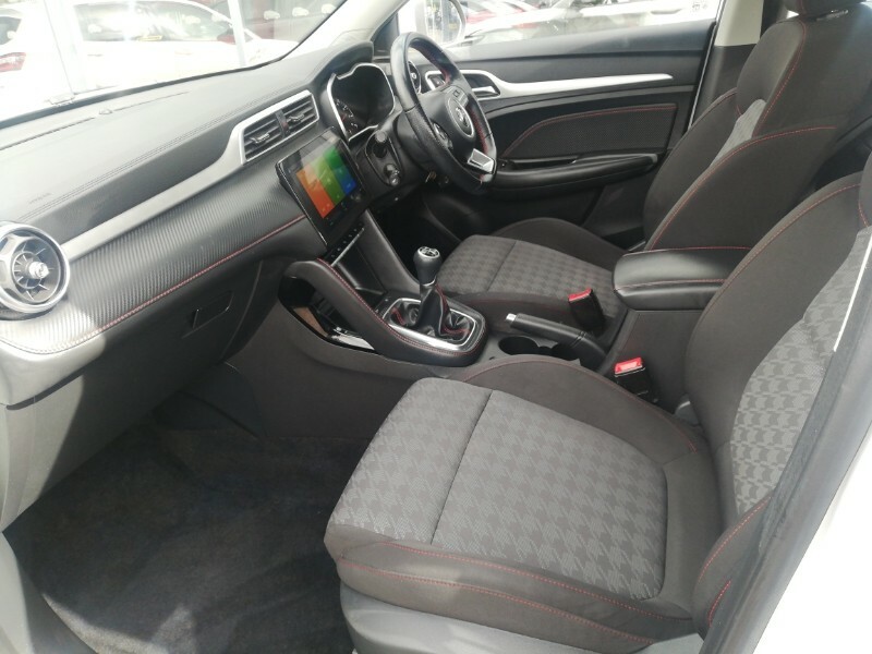 MG ZS 1.5 Vti-tech Excite White #5