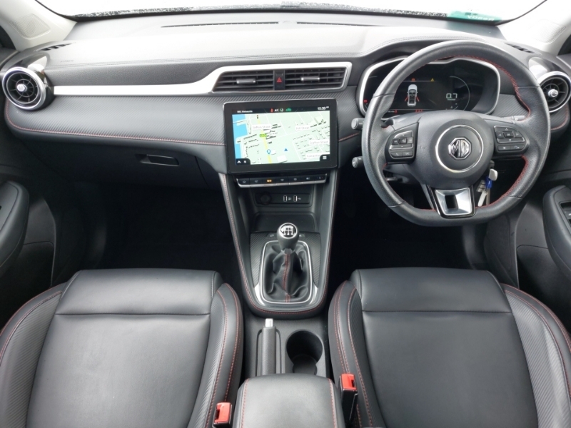 MG ZS 1.5 Vti-tech Exclusive Black #3