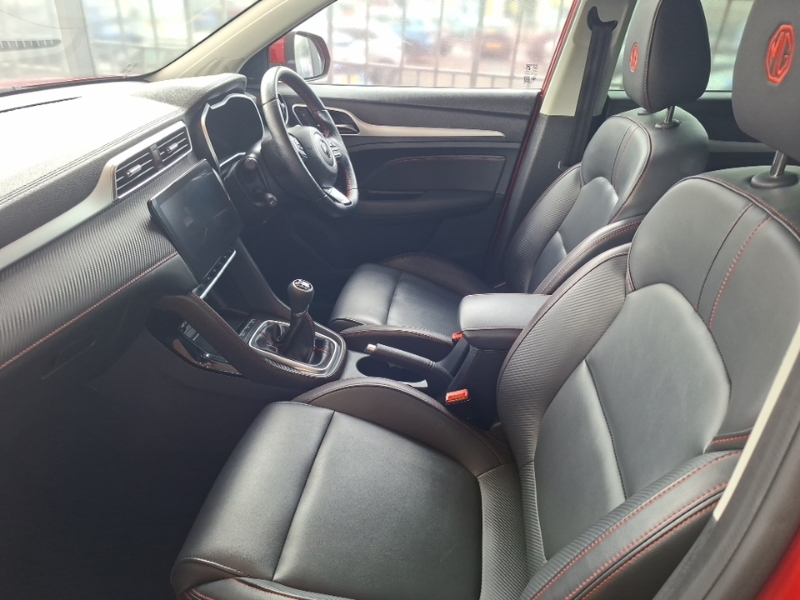 MG ZS 1.5 Vti-tech Exclusive SL73LHV Red #5