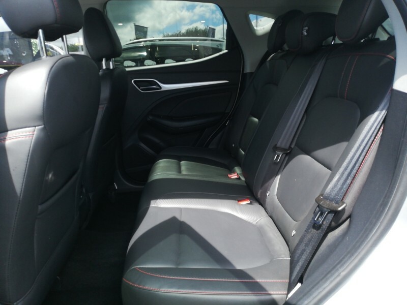 MG ZS 1.0T Gdi Exclusive Dct Silver #6