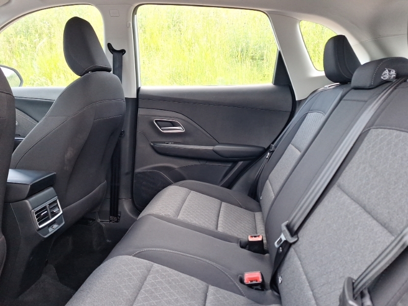 MG ZS 1.5 Hybrid Se LD25RMV White #6