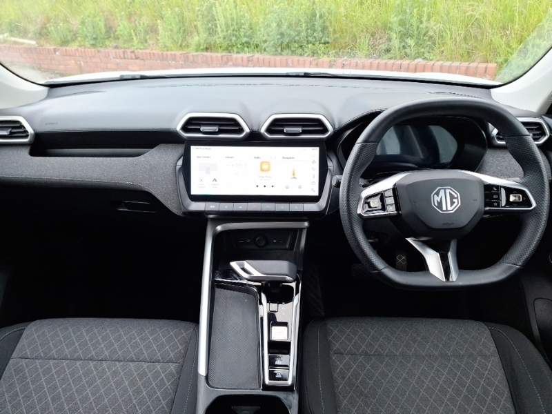 MG ZS 1.5 Hybrid Se LD25RMV White #3