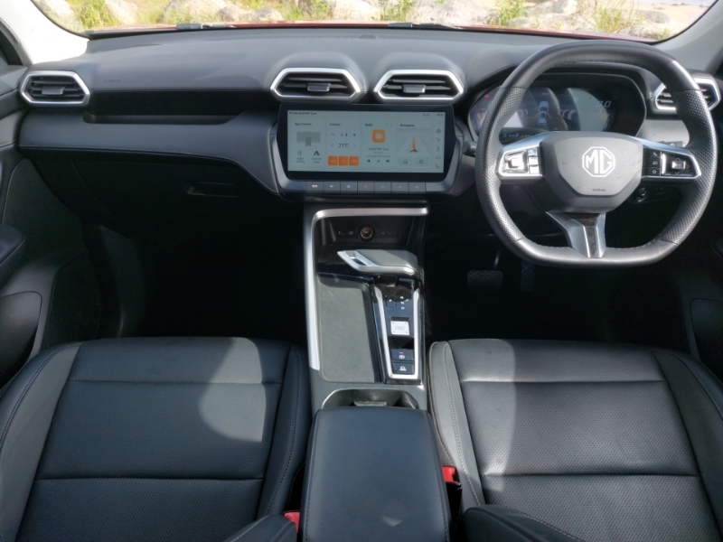 MG ZS 1.5 Hybrid Trophy Red #3