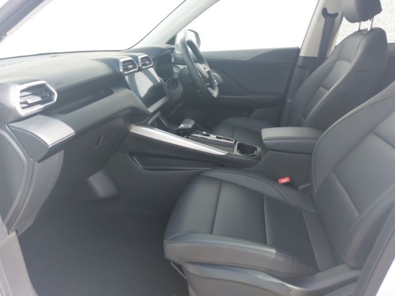 MG ZS 1.5 Hybrid Trophy White #5