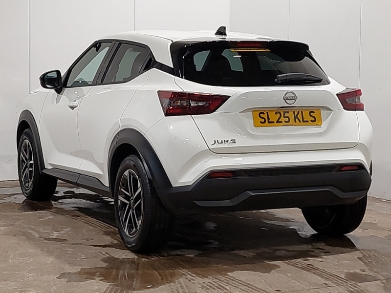 Nissan Juke 1.0 Dig-t N-connecta White #2