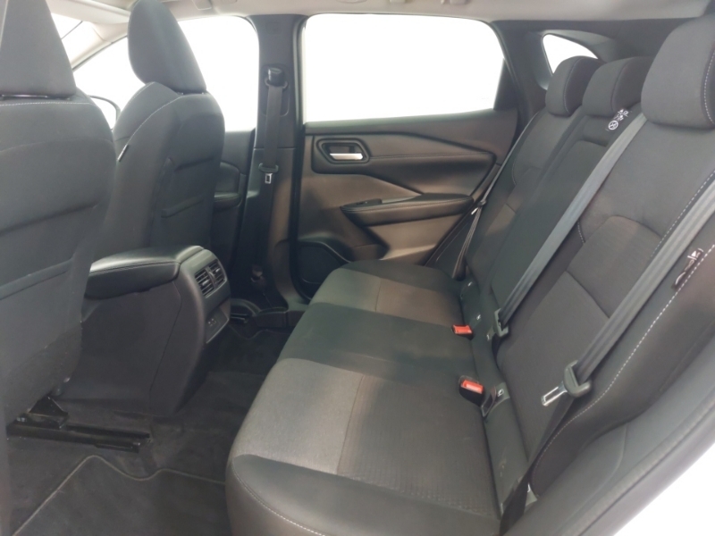 Nissan Qashqai 1.5 E-power N-connecta OE73BVC White #6