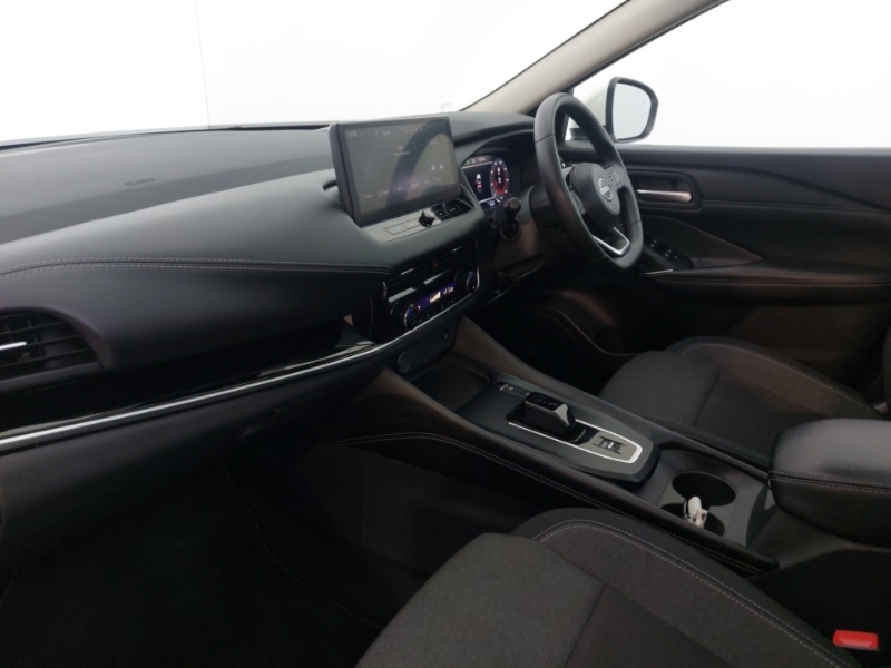 Nissan Qashqai 1.5 E-power N-connecta OE73BVC White #5