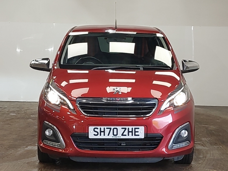 Peugeot 108 108 Collection Red #14