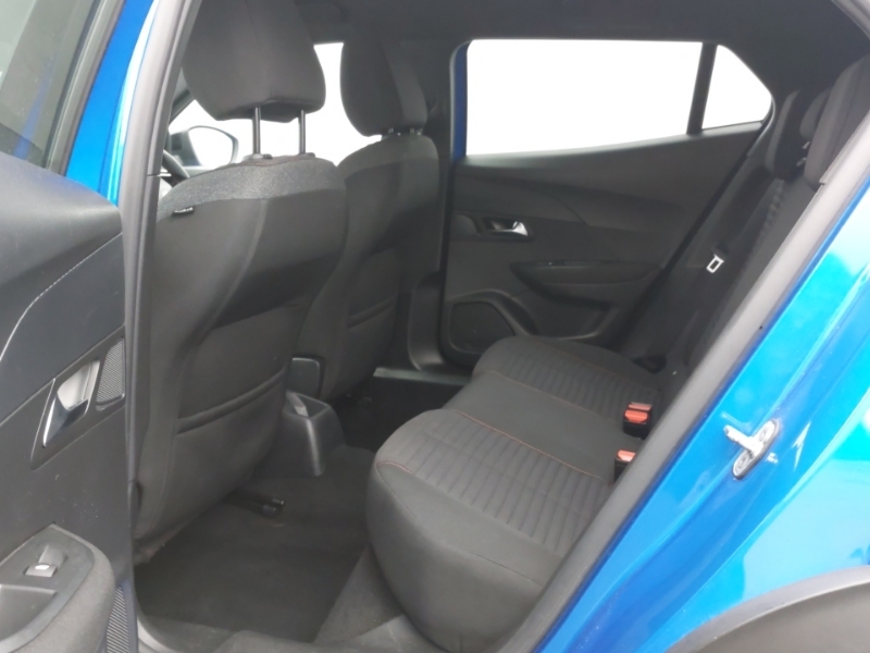 Peugeot 2008 1.2 Puretech Active Premium Blue #6