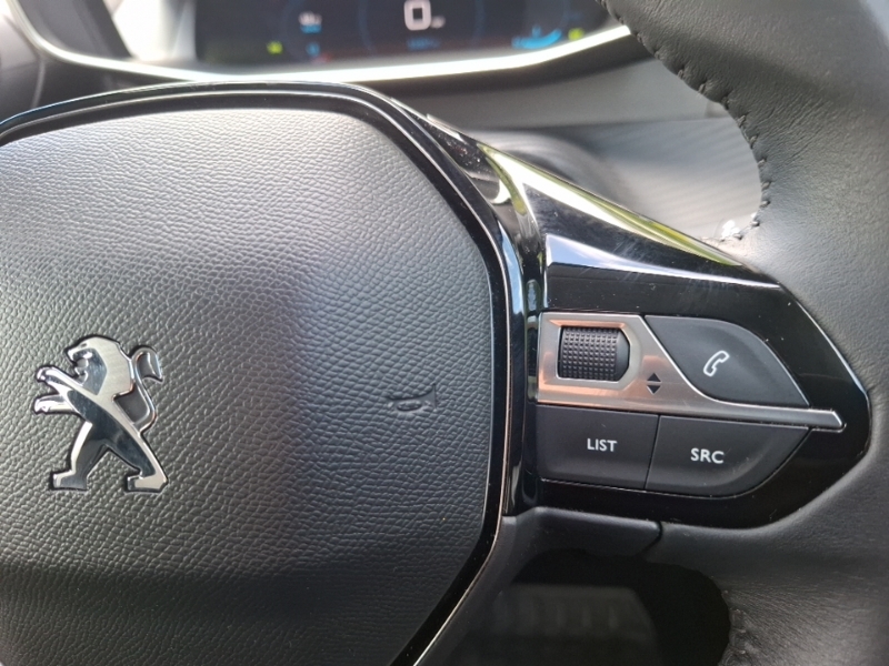Peugeot 208 1.2 Puretech Allure Premium Hatchback M Black #13