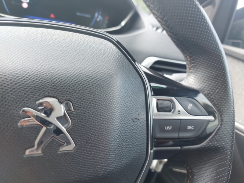 Peugeot 3008 1.5L Gt Line White #11