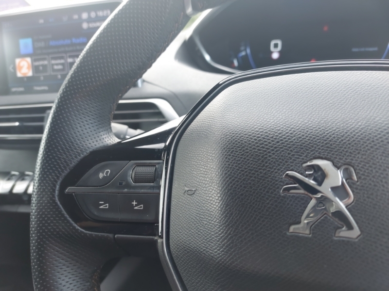Peugeot 3008 1.5L Gt Line White #10